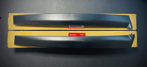 Honda Civic EG / EG6  hatch oem door Sash / garnish trim ( left and right )